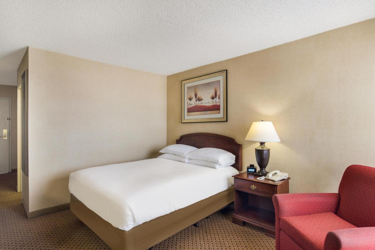 Red Lion Hotel Cheyenne Luaran gambar