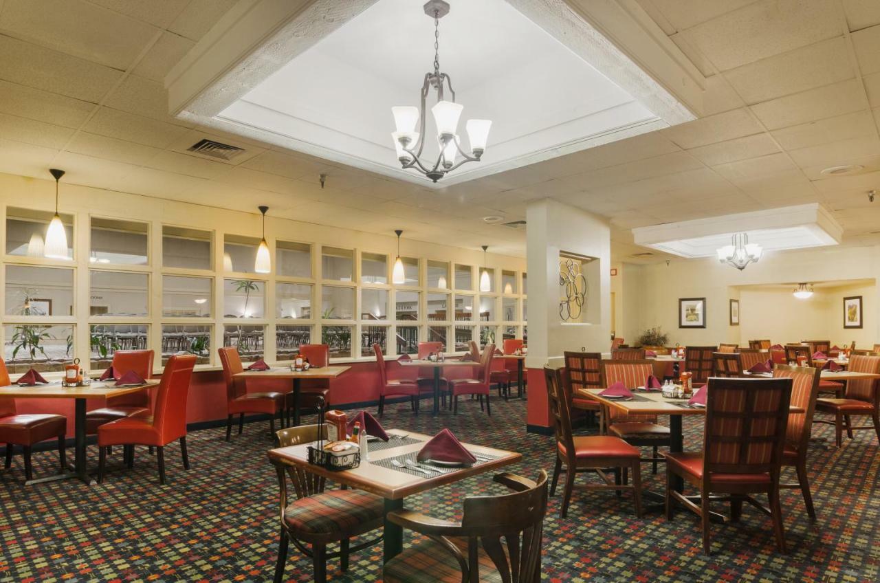 Red Lion Hotel Cheyenne Luaran gambar